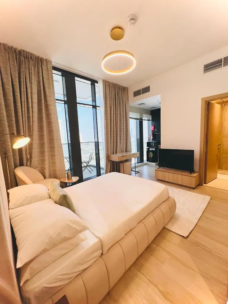 Fully Furnished Sapphire Studio In Jvc, Short Drive To Dubai Marina, Jbr, Downtown Dubai 0*,  Forenede Arabiske Emirater