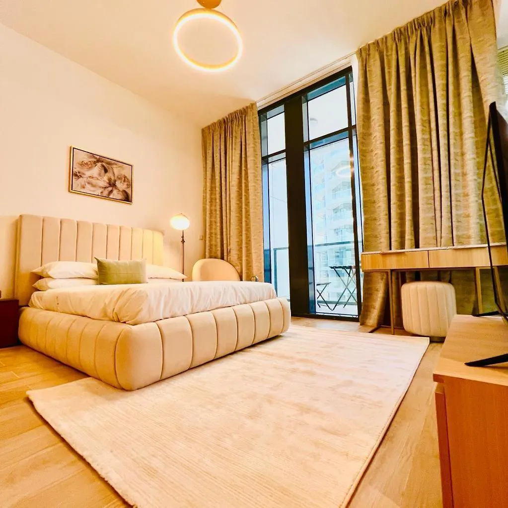 Fully Furnished Sapphire Studio In Jvc, Short Drive To Dubai Marina, Jbr, Downtown Dubai Forenede Arabiske Emirater