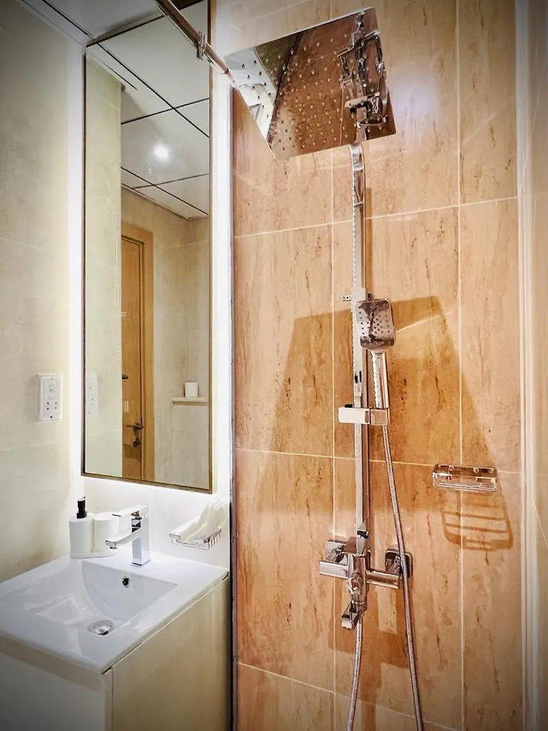 Lejlighed Fully Furnished Sapphire Studio In Jvc, Short Drive To Dubai Marina, Jbr, Downtown Dubai